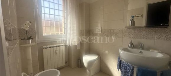2 bedrooms Apartment in Milan, Italy No. 357777 26