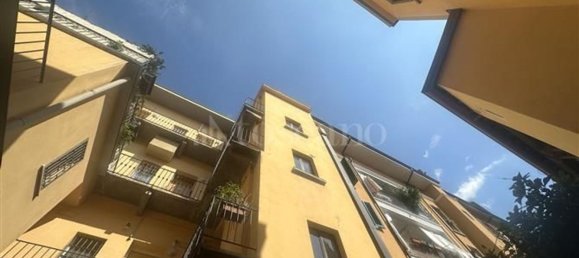 2 bedrooms Apartment in Milan, Italy No. 357777 39