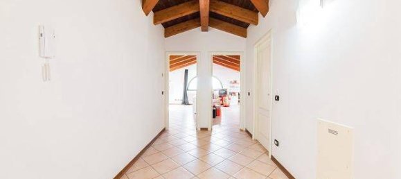 4 Schlafzimmer Penthouse in Scandiano, Italy, Nr. 7435 37