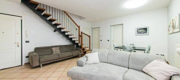 4 Schlafzimmer Penthouse in Scandiano, Italy, Nr. 7435 8