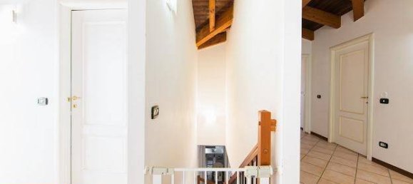 4 Schlafzimmer Penthouse in Scandiano, Italy, Nr. 7435 33