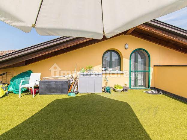 4 Schlafzimmer Penthouse in Scandiano, Italy, Nr. 7435