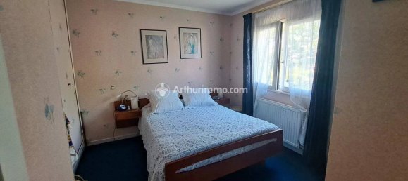 Casa de 3 dormitorios en Sarcelles, France No. 171233 11