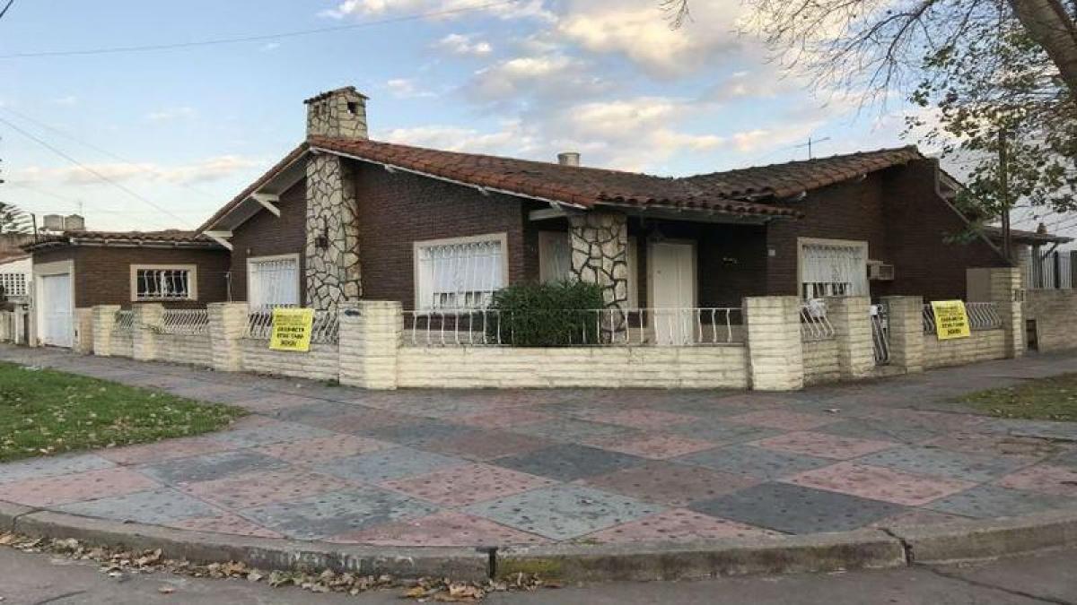 2 Schlafzimmer Haus in General San Martin, Argentina, Nr. 56729