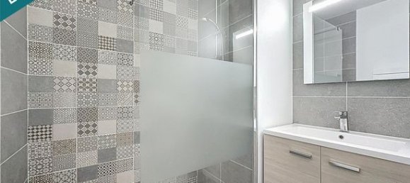 4 Schlafzimmer Doppelhaus in Le Mans, France, Nr. 313971 5