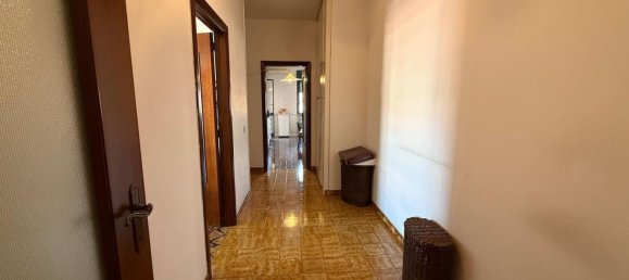 3 Schlafzimmer Wohnung in Santa Maria Capua Vetere, Italy, Nr. 349334 9