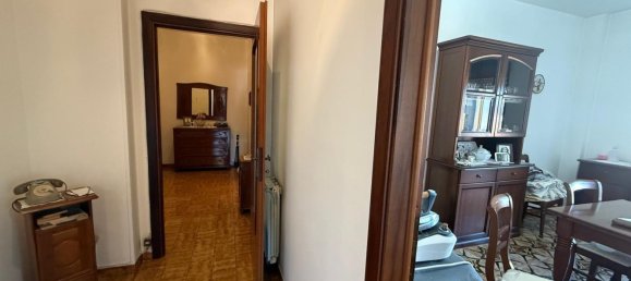 3 Schlafzimmer Wohnung in Santa Maria Capua Vetere, Italy, Nr. 349334 10