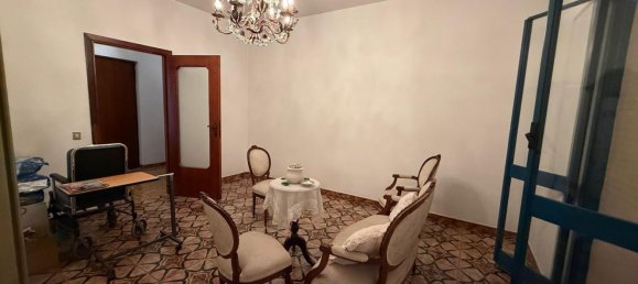 3 Schlafzimmer Wohnung in Santa Maria Capua Vetere, Italy, Nr. 349334 6