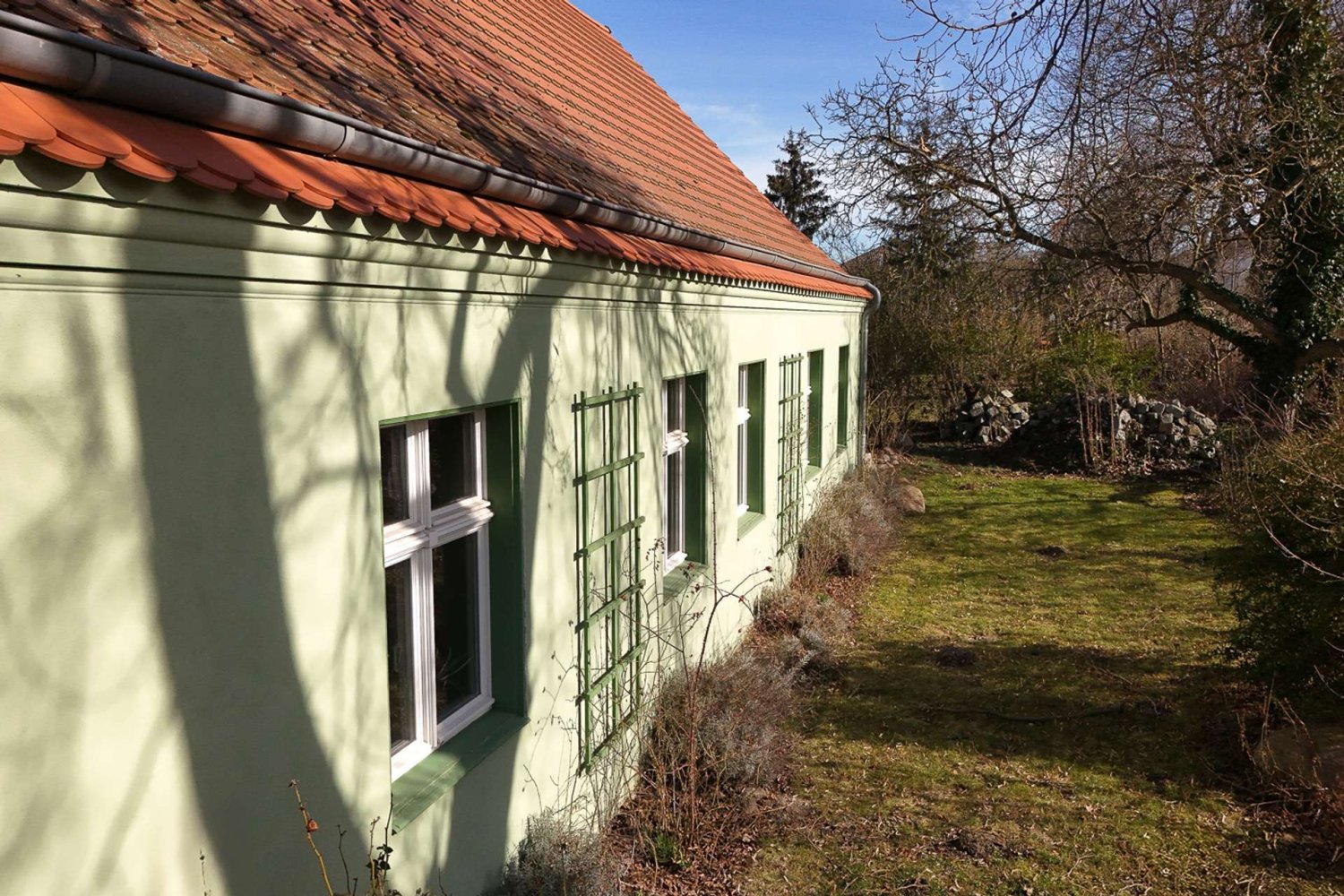 6 rooms House in Potsdam, Germany No. 12289