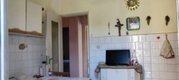 Квартира с 2 спальнями в Миньянего, Италия № 280933 17