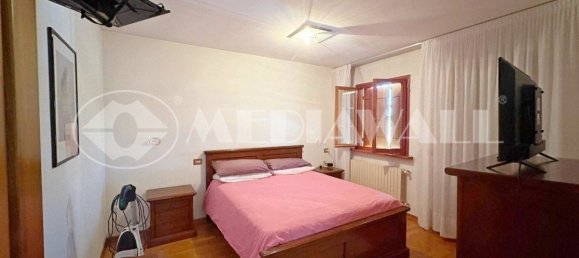 3 bedrooms House in Pordenone, Italy No. 281304 11