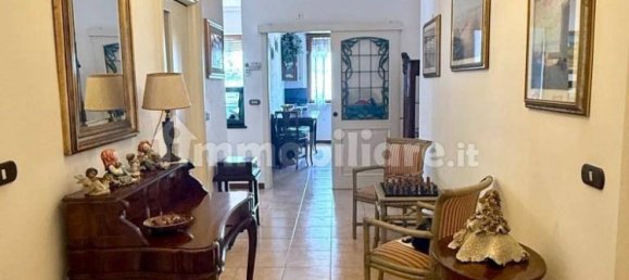 3 bedrooms Apartment in Massa, Italy No. 277200 2