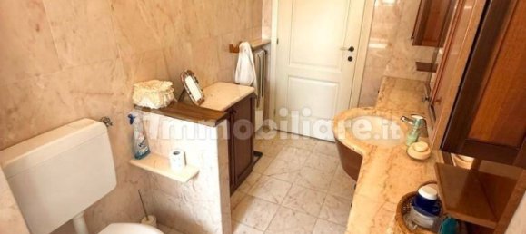 3 bedrooms Apartment in Massa, Italy No. 277200 13