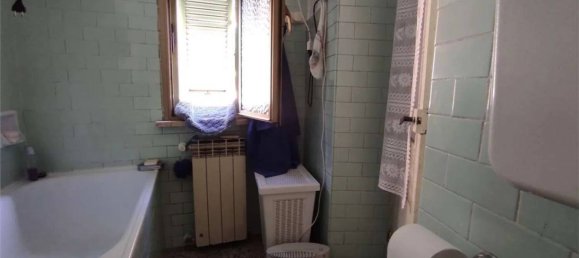 4 bedrooms Apartment in Arcola, Italy No. 180487 17