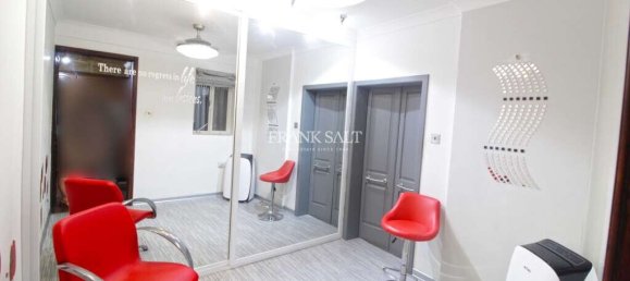 Moradia em banda T1 em Birgu, Malta N.º 8073 8