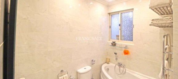 Moradia em banda T1 em Birgu, Malta N.º 8073 13