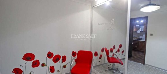 Moradia em banda T1 em Birgu, Malta N.º 8073 9