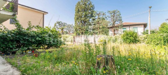 2 bedrooms Villa in Marnate, Italy No. 263559 19