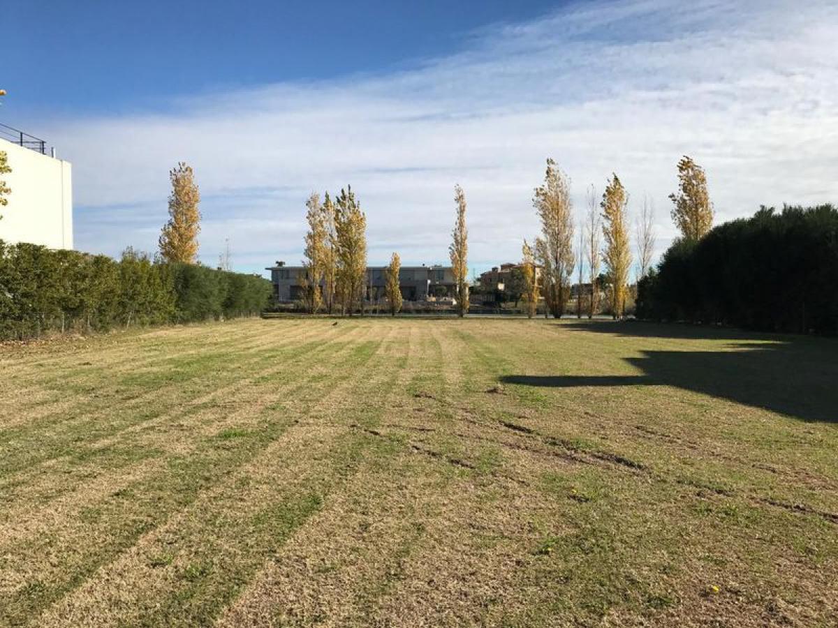 Земельный участок в Тигре, Аргентина № 38308