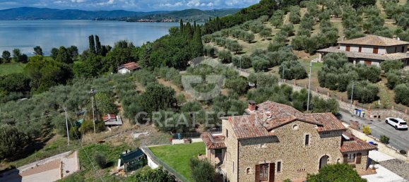 Terreno T3 em Magione, Italy N.º 326942 3