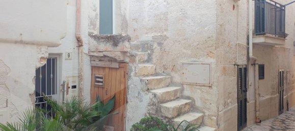 Дом с 2 комнатами в Полиньяно а Маре, Италия № 24000 13