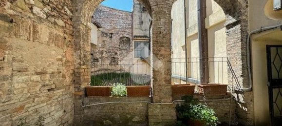 4 rooms Apartment in Spello, Italy No. 300893 32