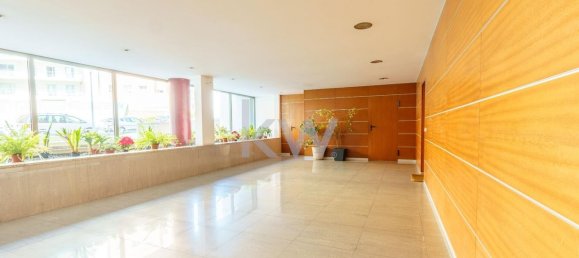 4 bedrooms Duplex in Porto, Portugal No. 136939 6