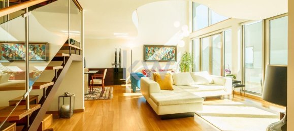 4 bedrooms Duplex in Porto, Portugal No. 136939 8