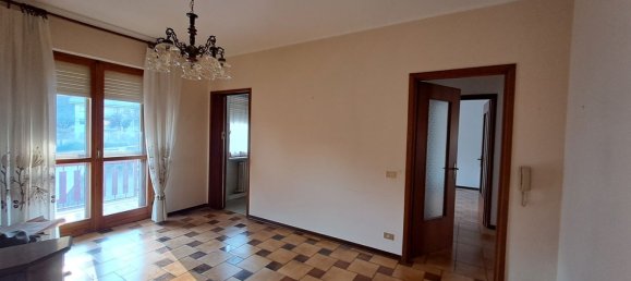 4 rooms Apartment in Santo Stefano Belbo, Italy No. 118864 18