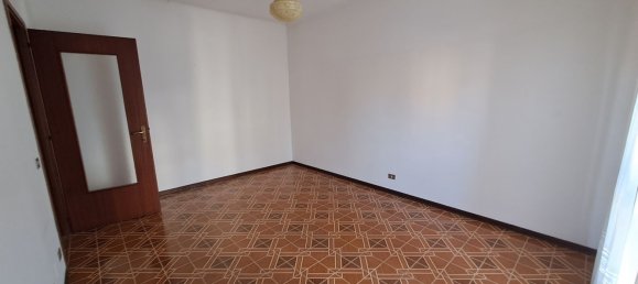 4 rooms Apartment in Santo Stefano Belbo, Italy No. 118864 7