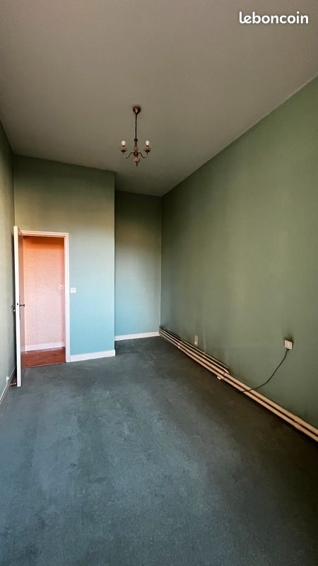 3 rooms Apartment in Sarthe, France No. 337484