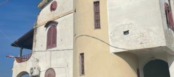 Villa de 3 habitaciónes en Castel Volturno, Italy No. 234439 2