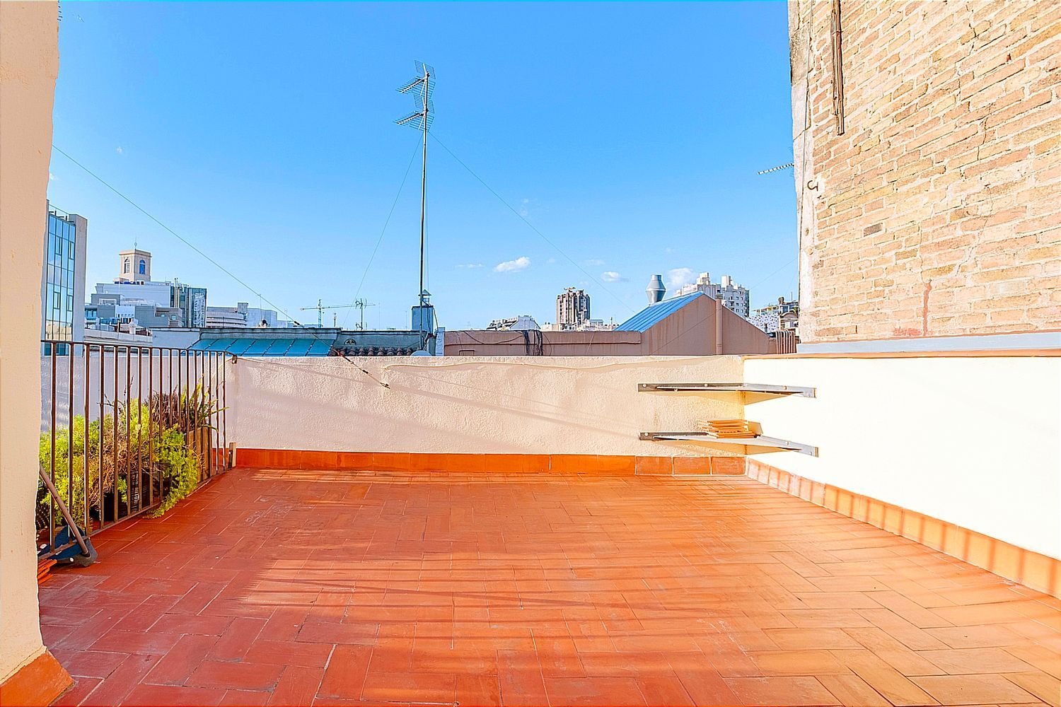 Penthouse T1 em Ciutat Vella, Spain N.º 192944