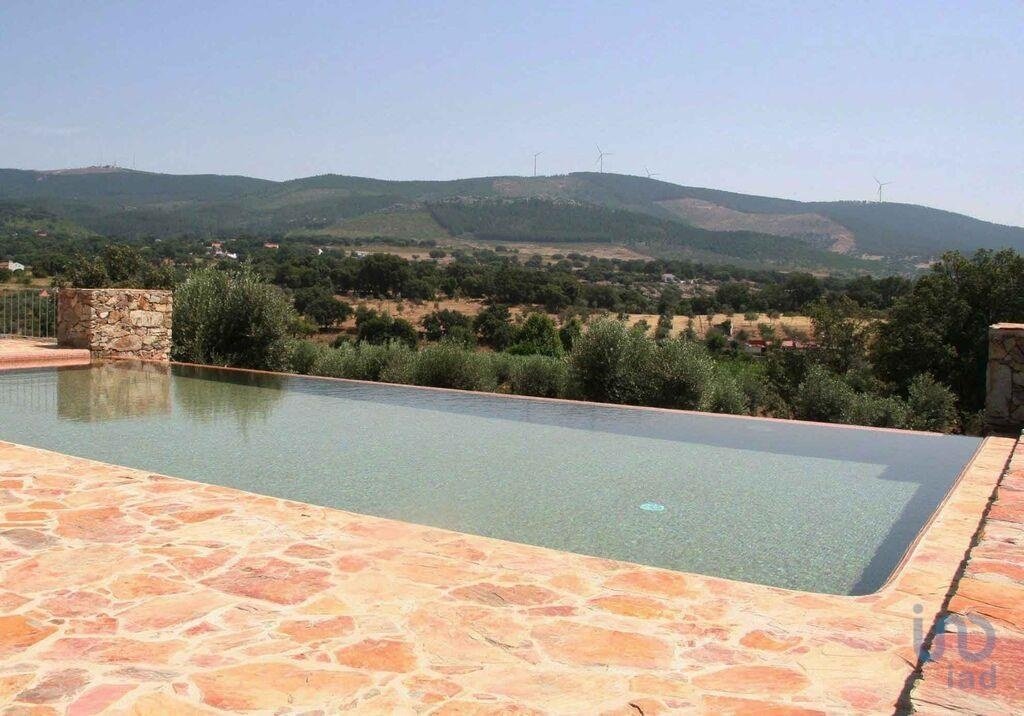 5 غرف نوم تاون هاوس في Portalegre, Portugal رقم 111203