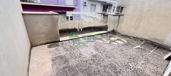 Дом с 4 спальнями в Комизо, Италия № 137362 17