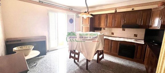 Дом с 4 спальнями в Комизо, Италия № 137362 15