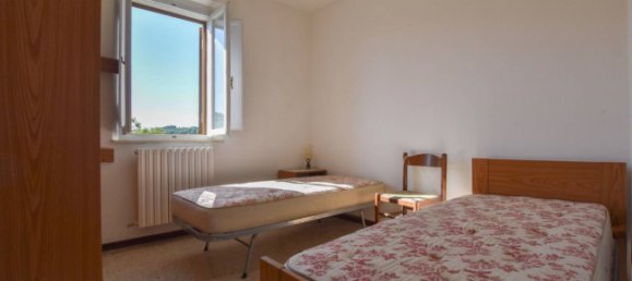 3 bedrooms House in Force, Italy No. 122312 9