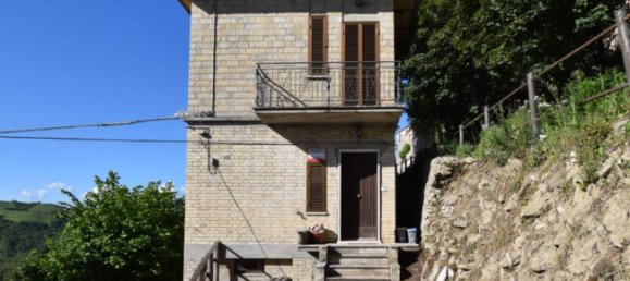 3 bedrooms House in Force, Italy No. 122312 23