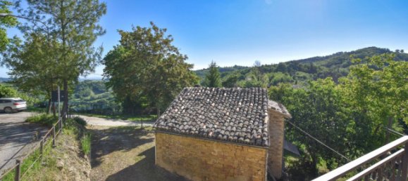 3 bedrooms House in Force, Italy No. 122312 27