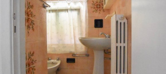 3 bedrooms House in Force, Italy No. 122312 10