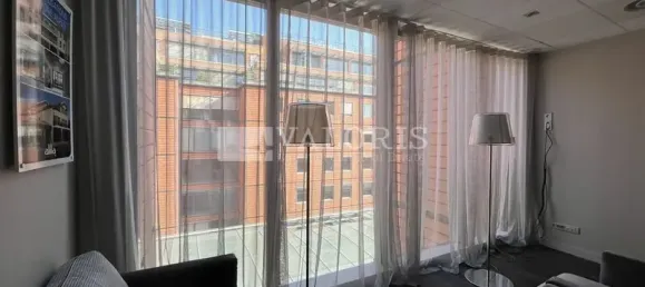 3215m² Office in Lyon, France No. 300012 8