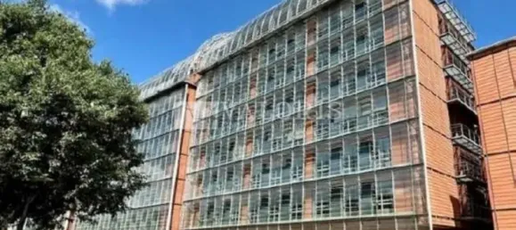 3215m² Office in Lyon, France No. 300012 11