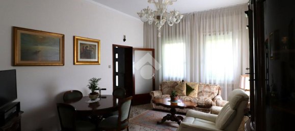 3 bedrooms House in Venice, Italy No. 287937 8