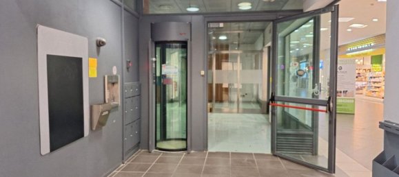 169m² Commercial property in Lugo, Italy No. 372064 3