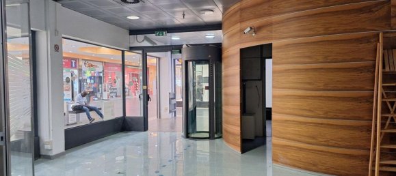 169m² Commercial property in Lugo, Italy No. 372064 6