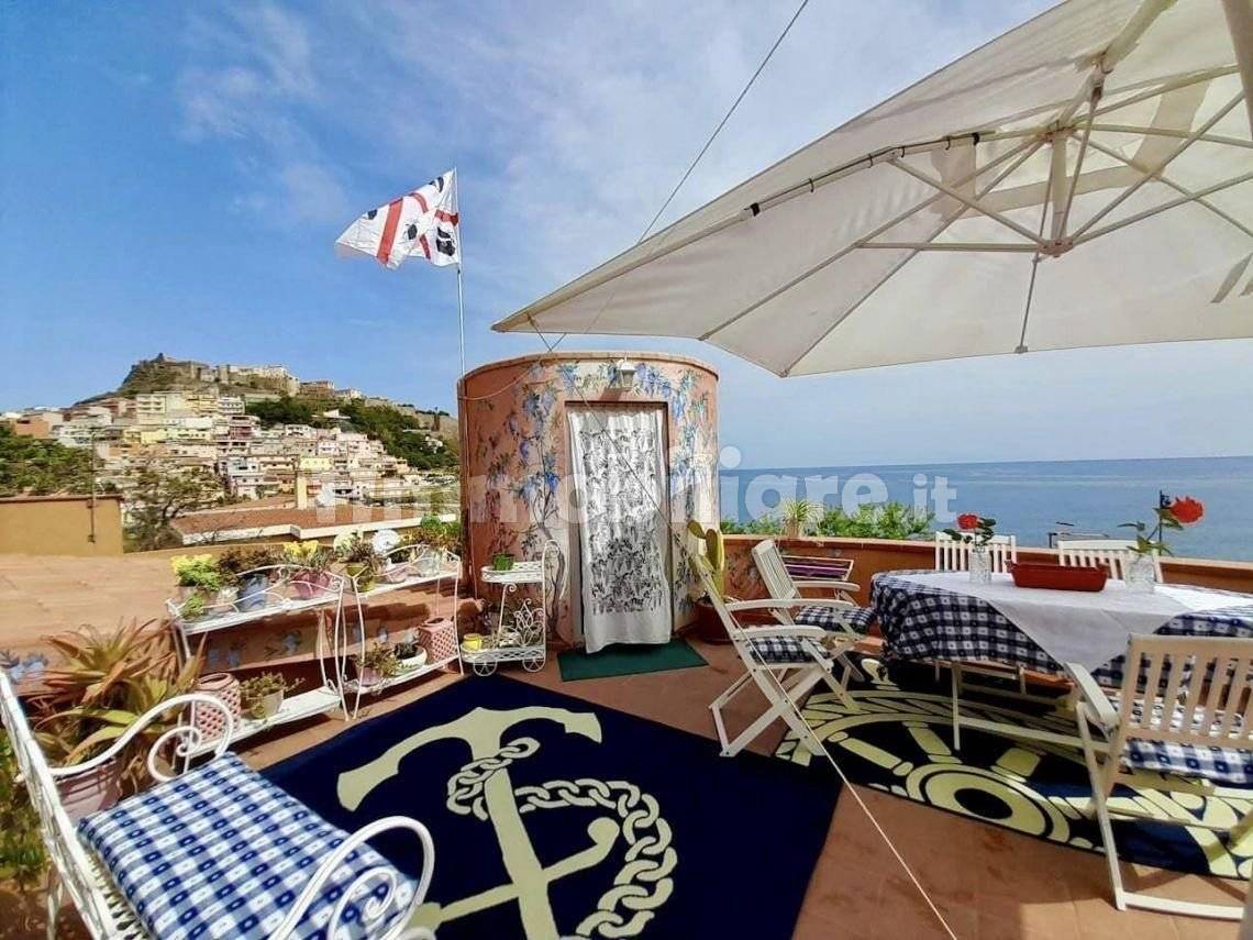 2 bedrooms Castles in Castelsardo, Italy No. 324996