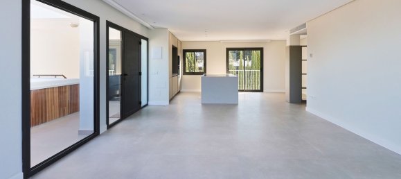 2 غرف نوم بانتهاوس في Marbella, Spain رقم 125287 13