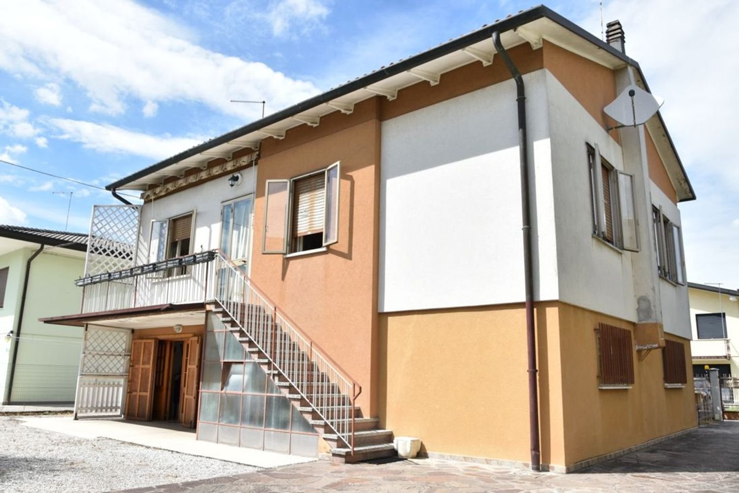 9 rooms House in Casale sul Sile, Italy No. 282742