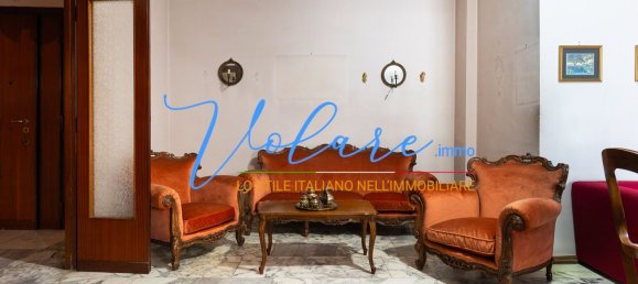 3 bedrooms Apartment in Rome, Italy No. 325099 5