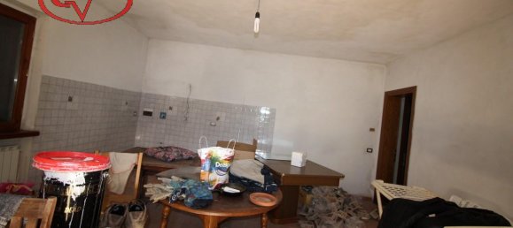 8 rooms Villa in Terranuova Bracciolini, Italy No. 231709 12